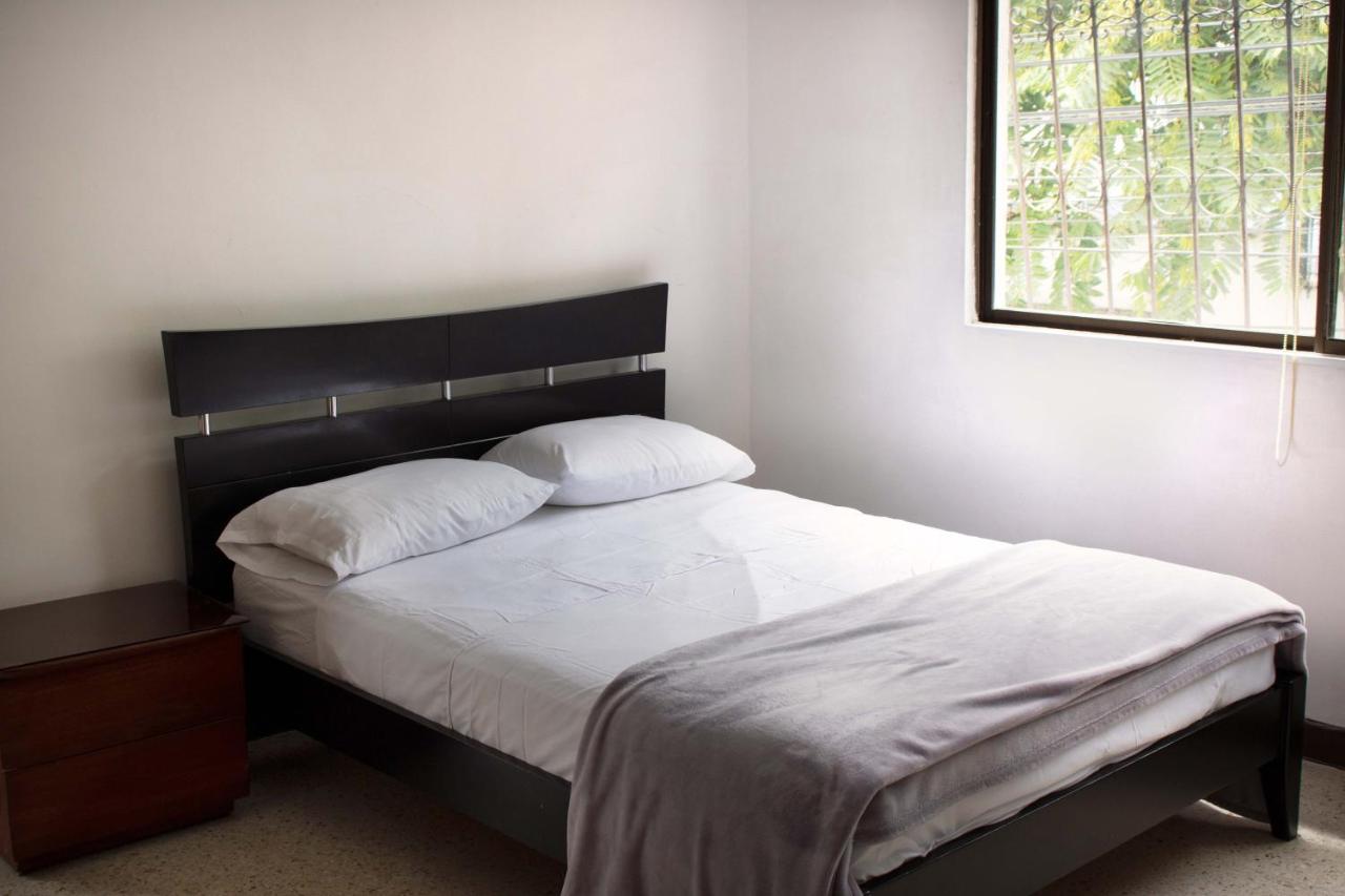 Apartamentos Limonar Cali Luaran gambar