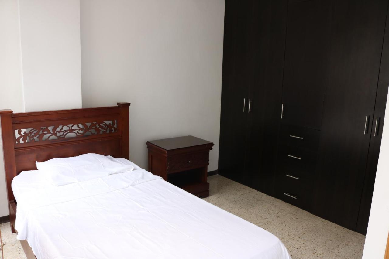 Apartamentos Limonar Cali Luaran gambar